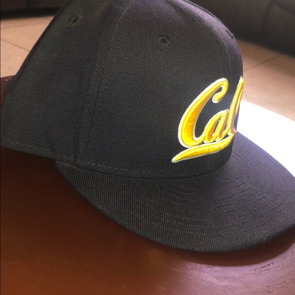 59Fifty New Era(Fitted) hat.